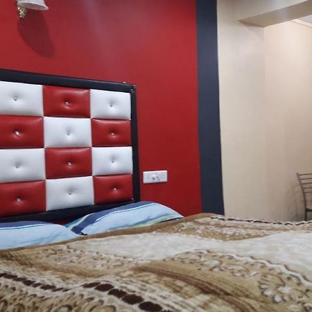 Hotel Monson Srinagar (Jammu and Kashmir) Bagian luar foto